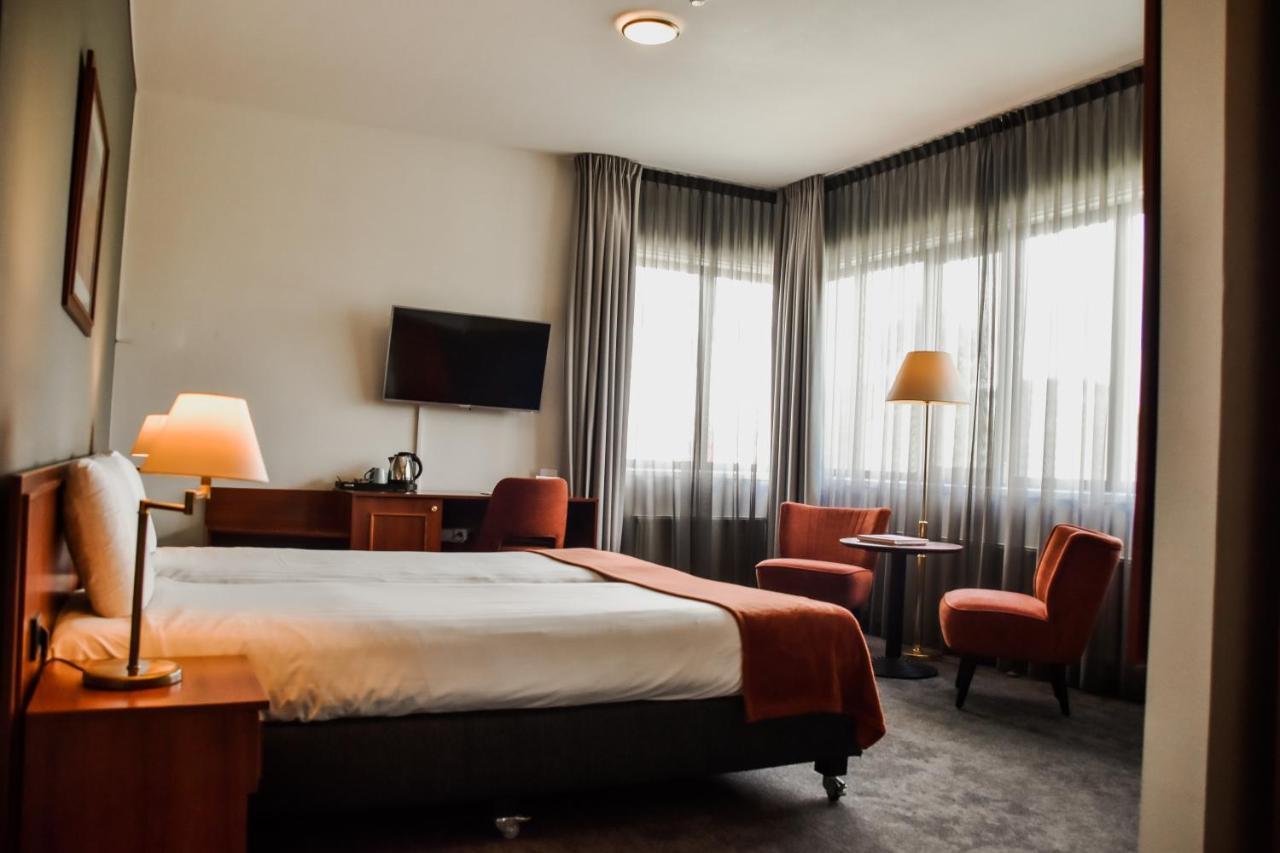 Hotel Ten Cate เอ็มเมน ภายนอก รูปภาพ